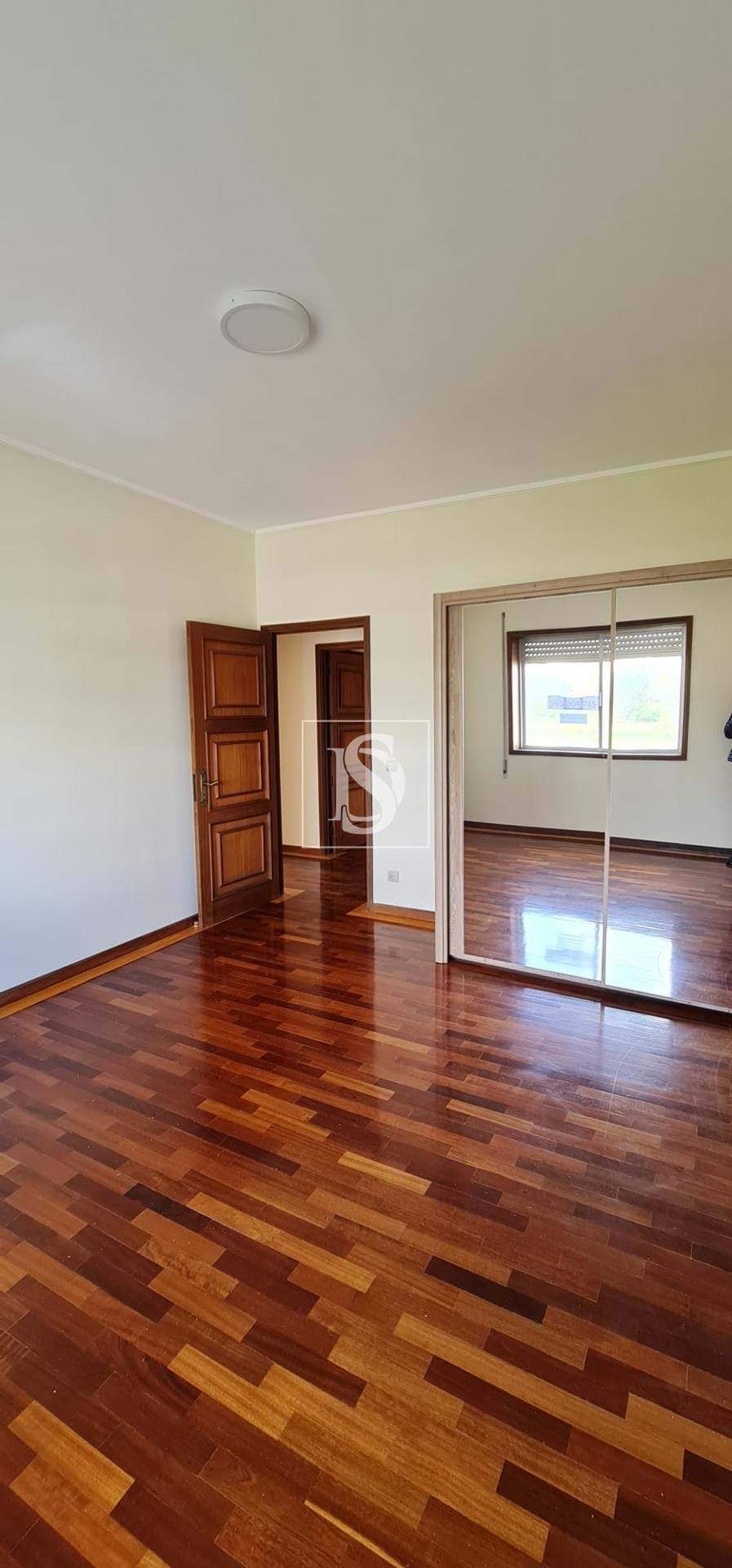 Apartamento T4